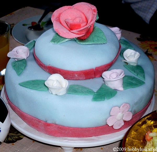 Tort na 18-stkÄ™ siostrzyczki Ani
